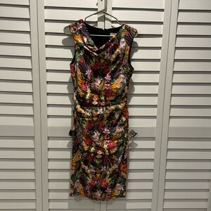 Nicole Miller Artelier Pre loved Floral Print Knee length lined Dress.